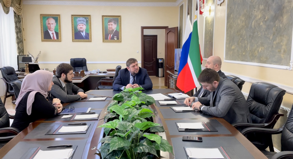В ТФОМС Чеченской Республики обсудили финансовую устойчивость системы обязательного медицинского страхования региона