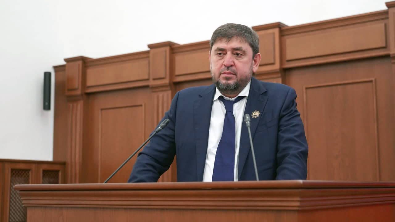Директор ТФОМС Чеченской Республики Денилбек Абдулазизов принял участие в заседании Парламента ЧР