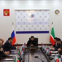 Вице-премьер Правительства ЧР Адам Алханов провел рабочую встречу с коллективом ТФОМС Чеченской Республики  