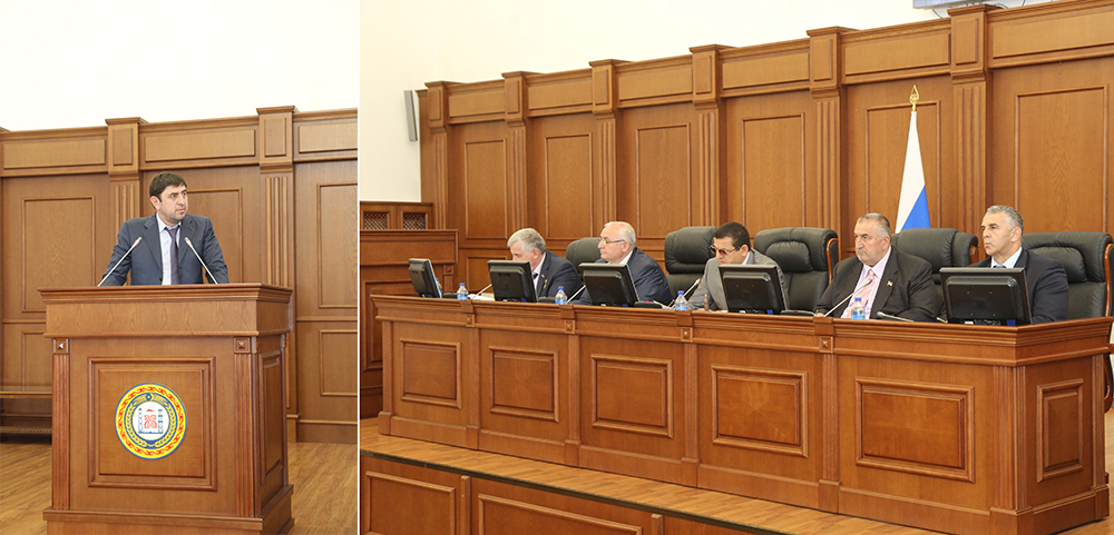 Директор ТФОМС Чеченской Республики Д. Абдулазизов выступил на заседании Парламента Чеченской Республики 