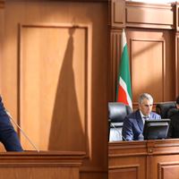 Денилбек Абдулазизов принял участие в пленарном заседании Парламента Чеченской Республики