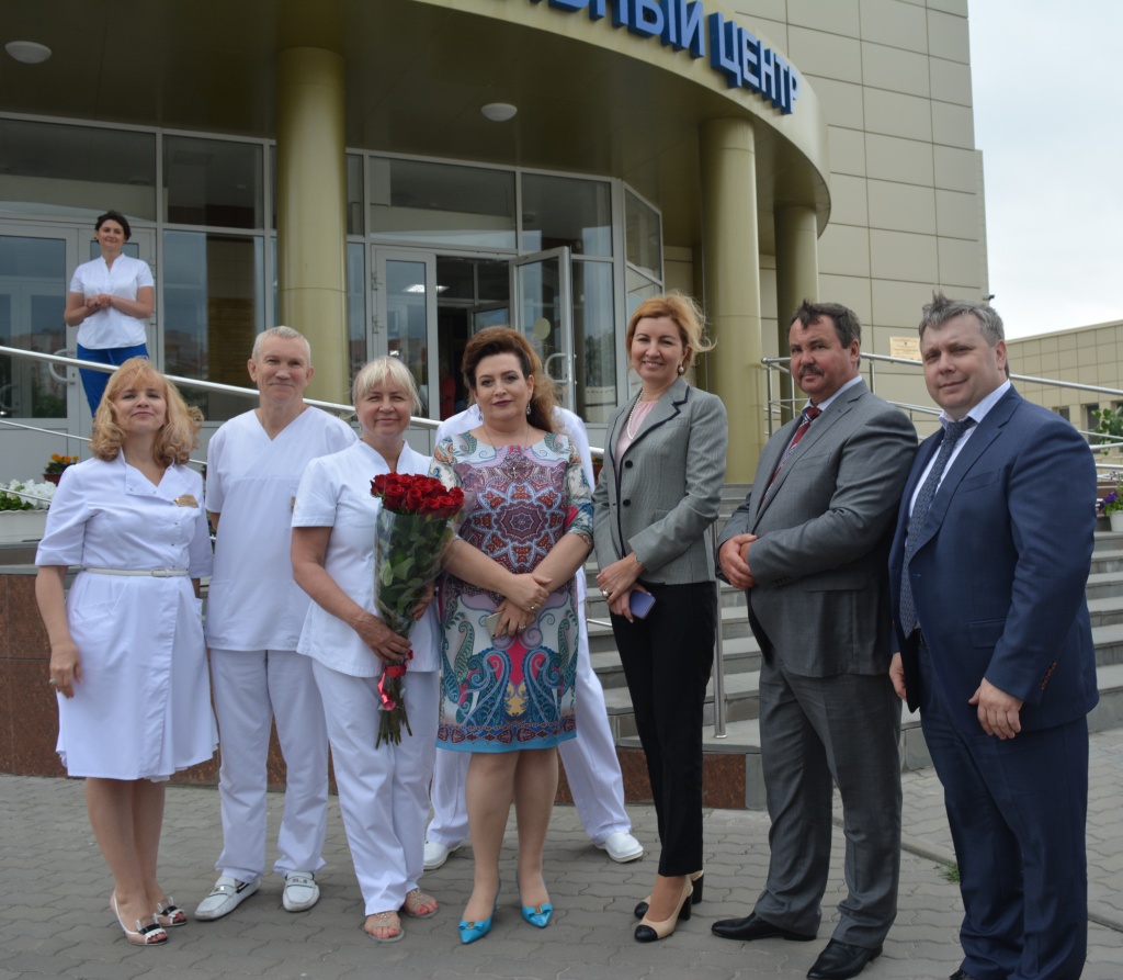 Наталья Стадченко посетила Ростовский областной перинатальный центр