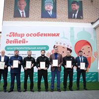 Денилбек Абдулазизов принял участие в благотворительной акции «Мир особенных детей»